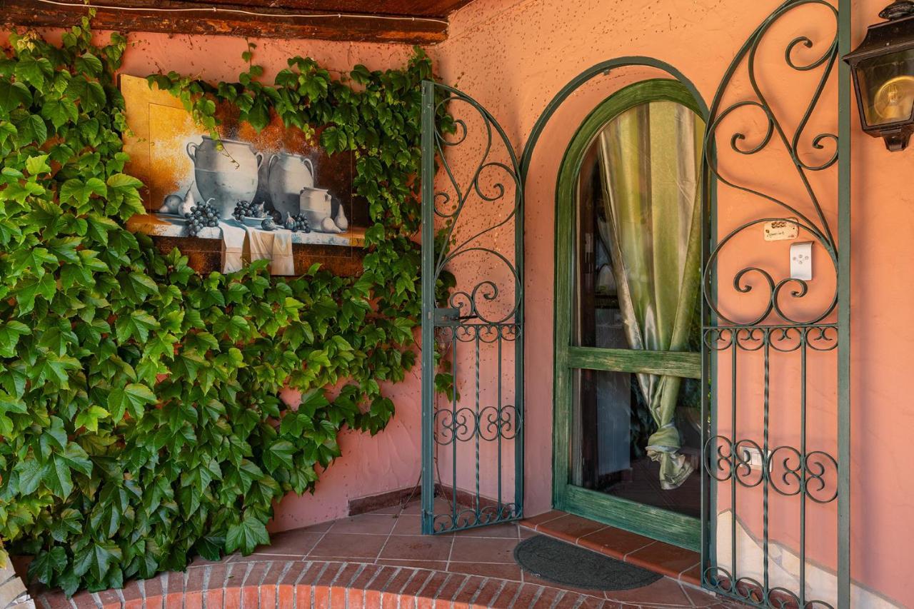 Guest House Villa Verde - Short Term Room Rentals Torre delle Stelle Zewnętrze zdjęcie